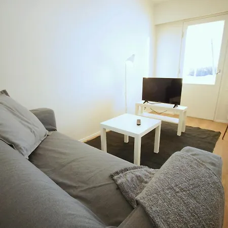 Convenient For 2 Apartment Voyri